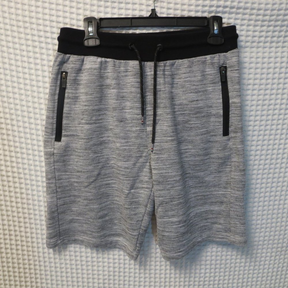 Valor Collective sweat shorts